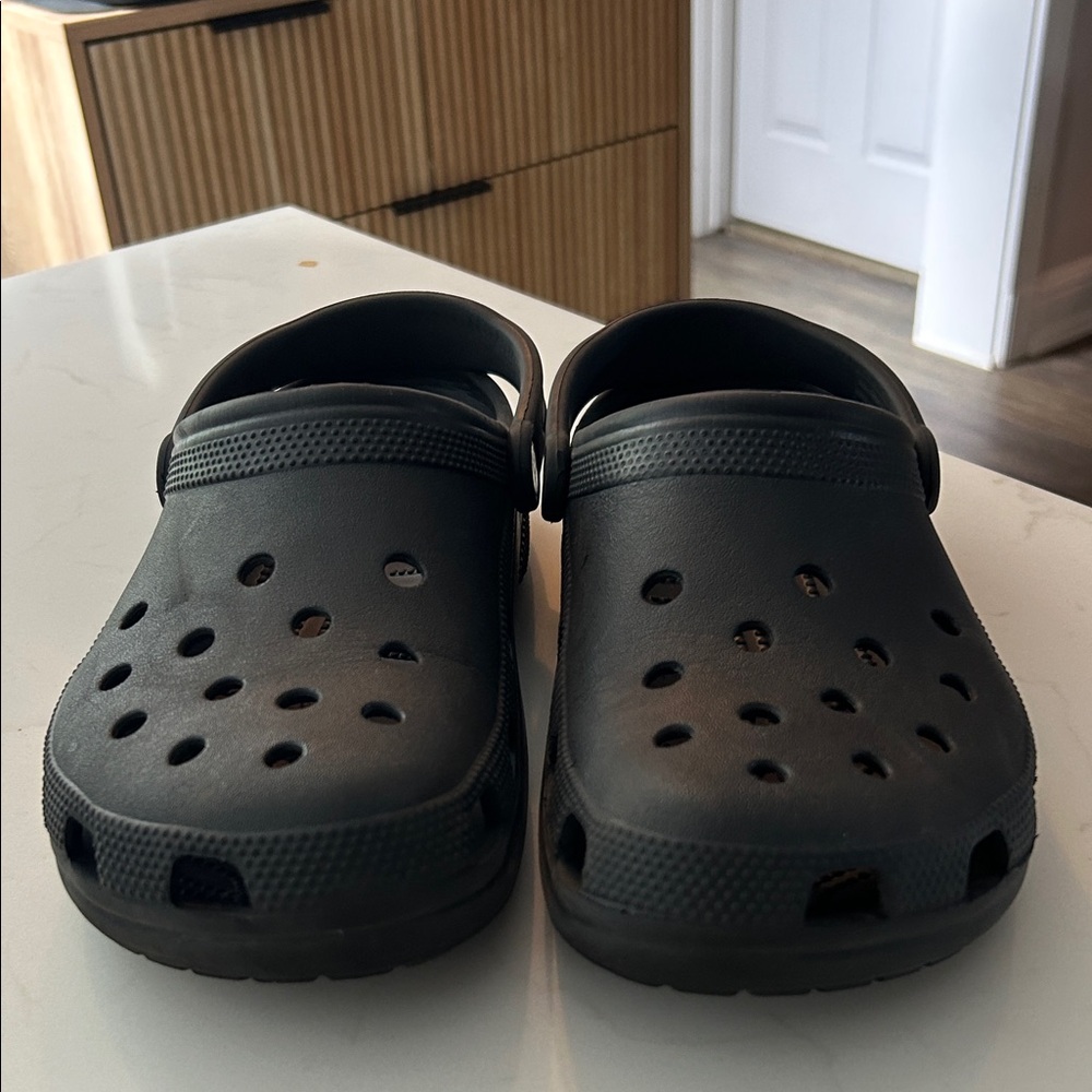 CROCS Black Classic Clogs Womens Size 11 Men’s Size 9